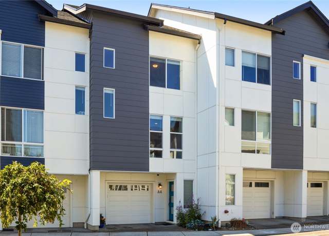 Property at 14715 Admiralty Way Unit A4, Lynnwood, WA 98087, 3 beds, 2 baths