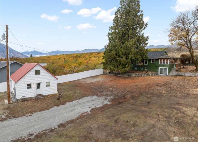 Property at 384 Washington St, Manson, WA 98831, 4 beds, 3 baths
