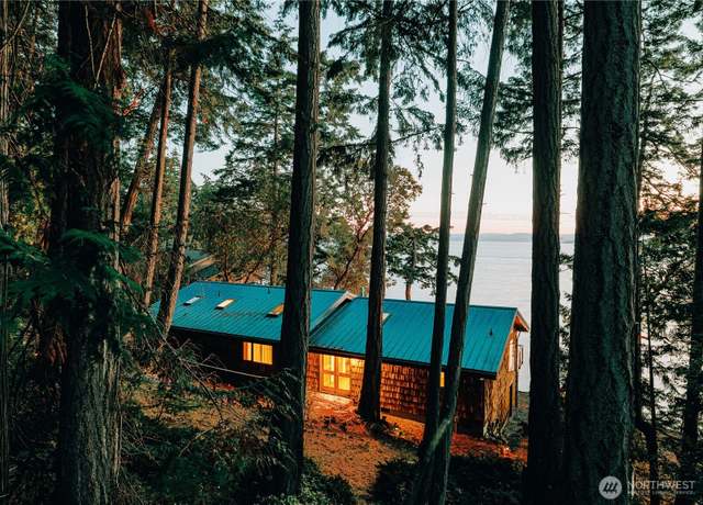 Property at 449 Madrona Dr, Friday Harbor, WA 98250, 2 beds, 2 baths
