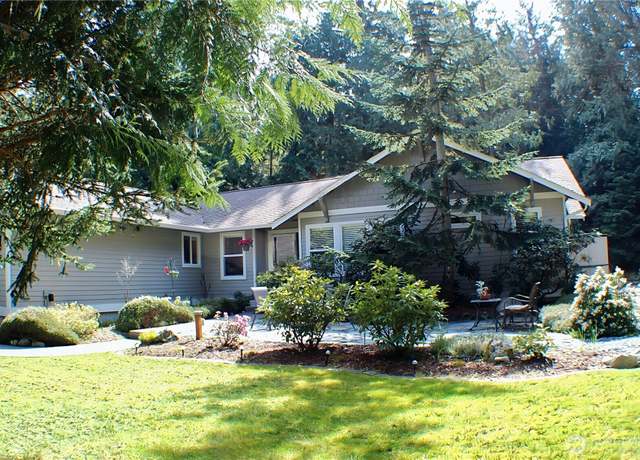 Property at 110 Buck Loop Rd, Sequim, WA 98382, 3 beds, 2 baths