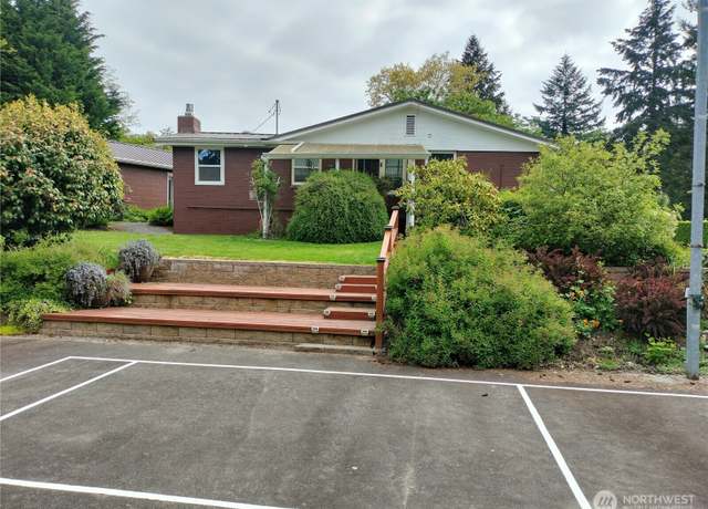 Property at 21926 Vashon Hwy SW, Vashon, WA 98070, 3 beds, 1.5 baths