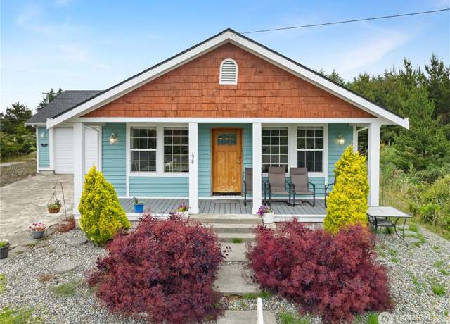 Property at 198 Clover St NW, Ocean Shores, WA 98569, 2 beds, 2 baths