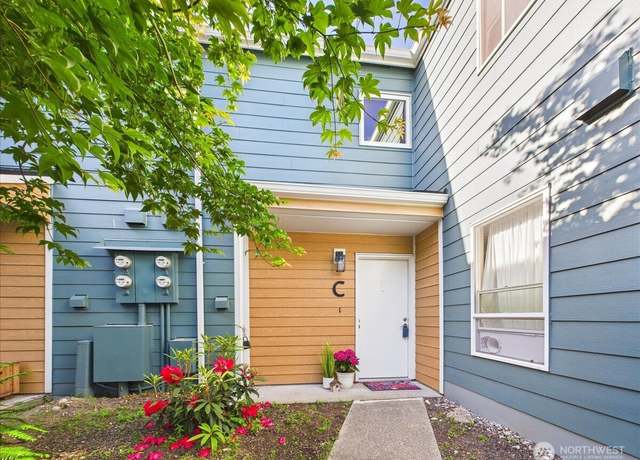 Property at 8424 25th Ave SW Unit C, Seattle, WA 98106, 2 beds, 1.5 baths