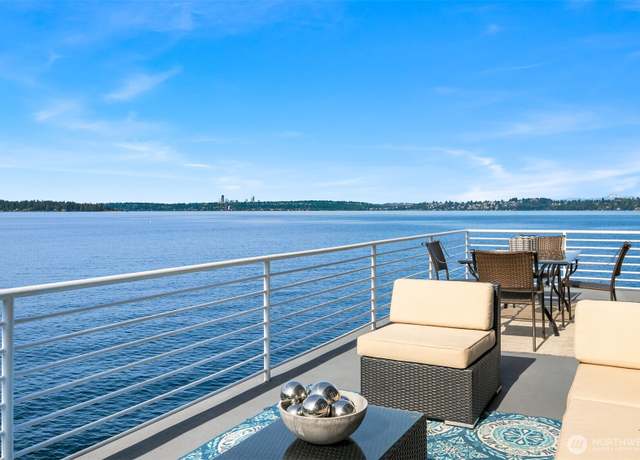 Property at 733 Lake St S #111, Kirkland, WA 98033, 2 beds, 2 baths