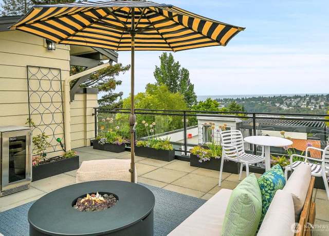 Property at 2130 10th Ave W #28, Seattle, WA 98119, 3 beds, 3.5 baths
