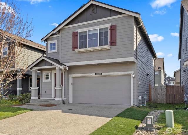 Property at 10546 189th St E, Puyallup, WA 98374, 4 beds, 2.5 baths