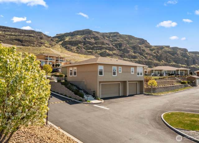 Property at 9133 Eagle Ln NW Unit C67, Quincy, WA 98848, 2 beds, 2 baths
