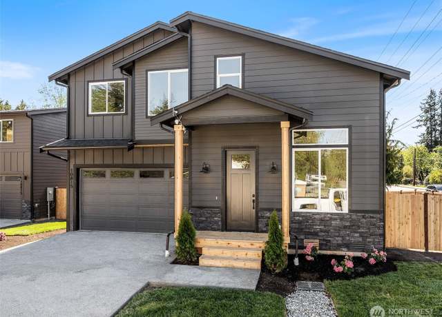 Property at 10811 Holly Dr Unit A, Everett, WA 98204, 4 beds, 2.5 baths