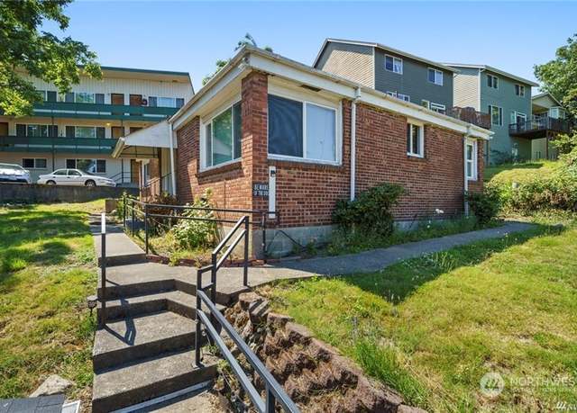 Property at 125 Hayes Pl SW Unit 1 & 2, Renton, WA 98057, 2 beds, 2 baths
