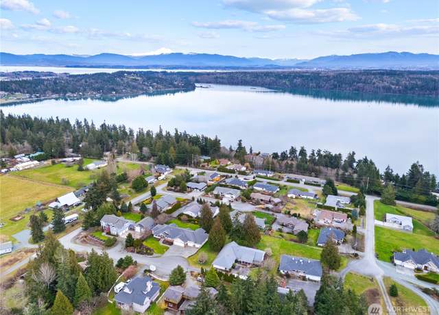 Property at 14453 Austin Pl, Anacortes, WA 98221, 3 beds, 2.5 baths