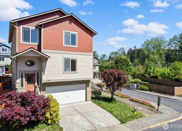 Property at 2523 143rd Pl SW, Lynnwood, WA 98087, 4 beds, 3.5 baths