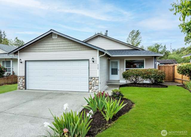 Property at 6124 101st Pl NE, Marysville, WA 98270, 3 beds, 2 baths