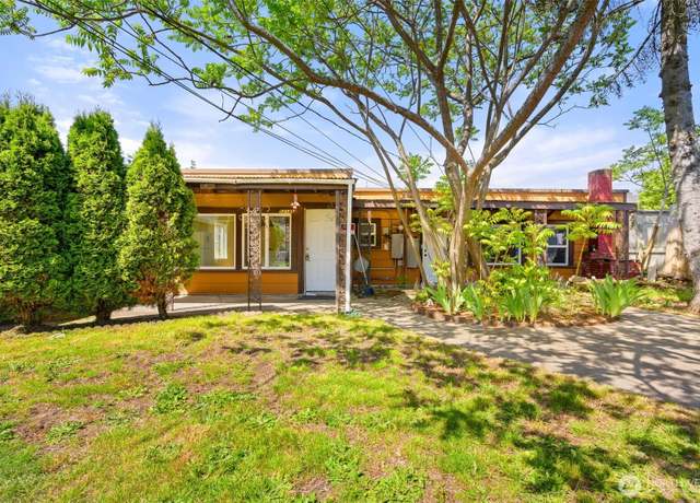 Property at 5218 Warner St Unit A/B, Tacoma, WA 98409, 2 beds, 2 baths