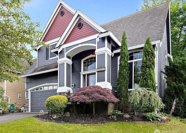 Property at 12153 SE 307th Pl, Auburn, WA 98092, 4 beds, 2.5 baths