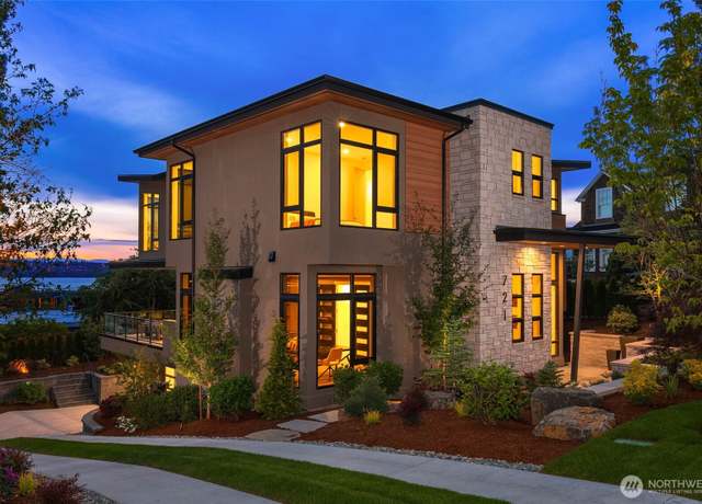 Property at 721 2nd St S, Kirkland, WA 98033, 4 beds, 6 baths