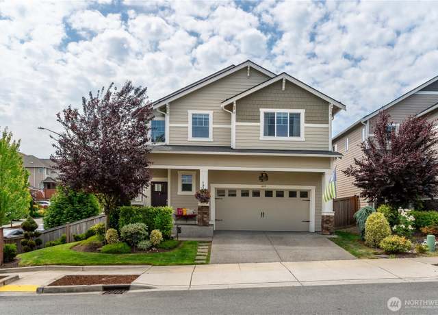 Property at 1448 101st Ave SE, Lake Stevens, WA 98258, 4 beds, 2.5 baths