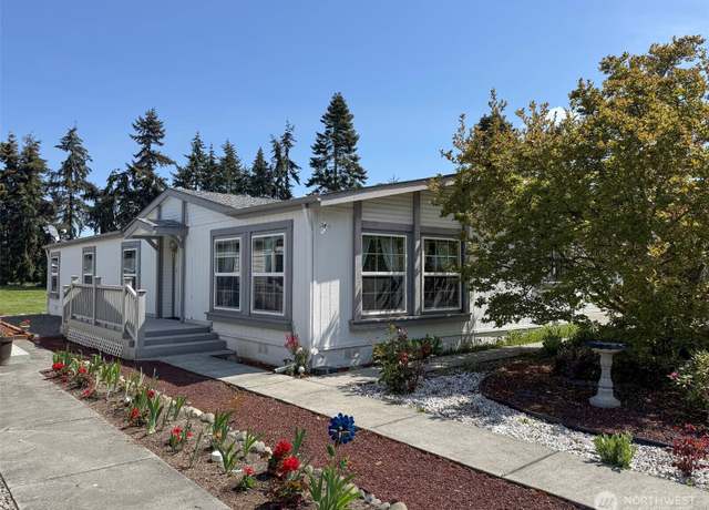 Property at 281 Parkwood Blvd, Sequim, WA 98382, 3 beds, 2 baths