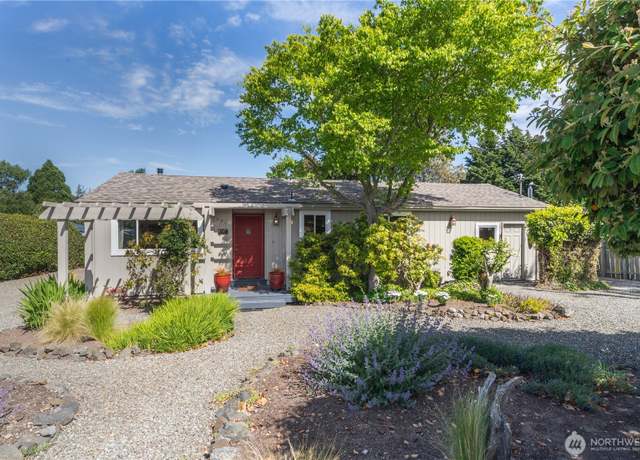 Property at 2514 Haines St, Port Townsend, WA 98368, 3 beds, 2 baths