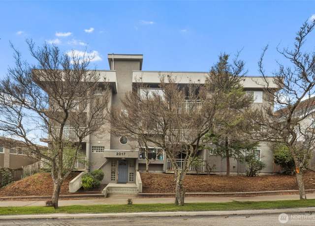 Property at 2017 Eastlake Ave E #303, Seattle, WA 98102, 2 beds, 2 baths