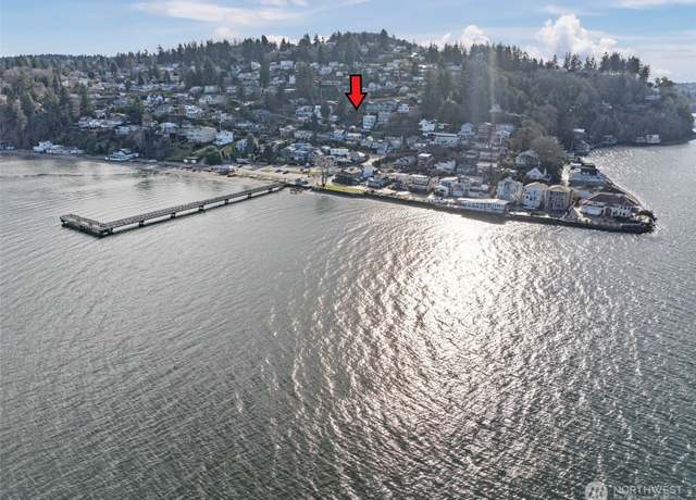 Property at 6726 Soundview Dr NE, Tacoma, WA 98422