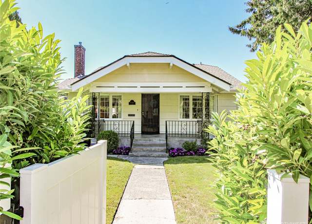 Property at 4024 A St, Tacoma, WA 98418, 3 beds, 2 baths