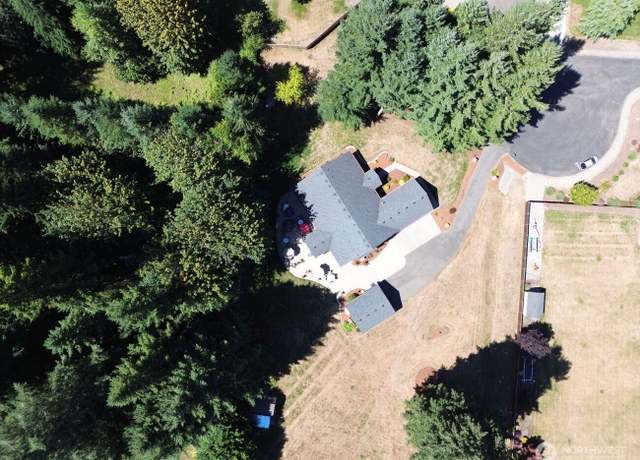 Property at 7616 Kylee Ln SE, Olympia, WA 98501, 4 beds, 3.5 baths