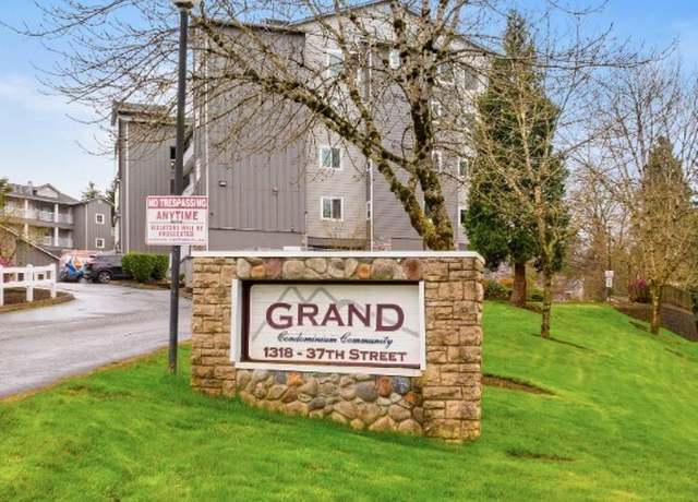 Property at 1318 37th St Unit 2-516, Everett, WA 98201, 3 beds, 2 baths
