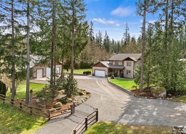 Property at 29703 SE 375th St, Enumclaw, WA 98022, 4 beds, 3.5 baths