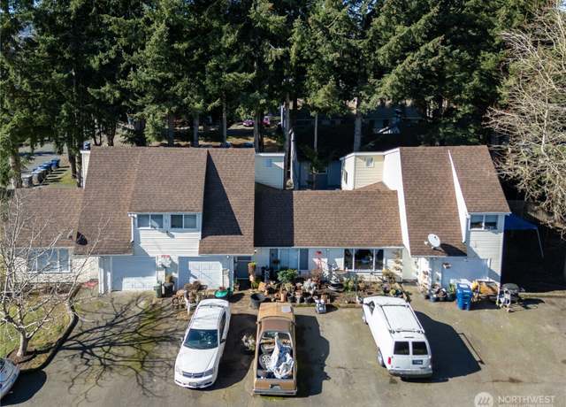 Property at 1019 18th St NE, Auburn, WA 98002, 6 beds, 3 baths