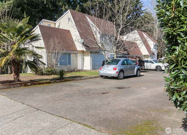 Property at 1019 18th St NE, Auburn, WA 98002, 6 beds, 4.5 baths