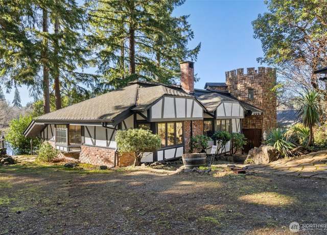 Property at 5425 Atchinson Dr SE, Olympia, WA 98513, 6 beds, 4.5 baths