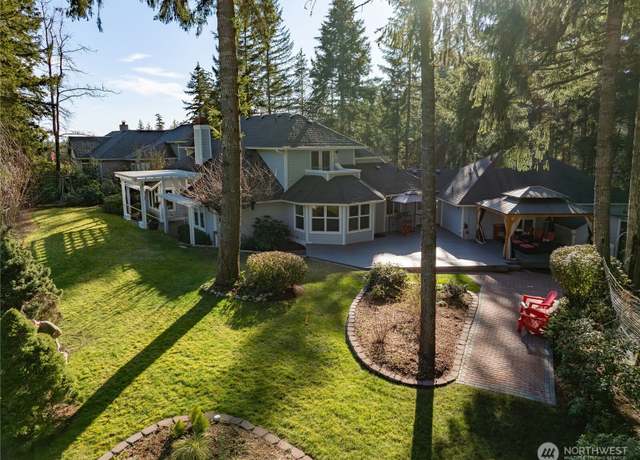 Property at 201 E Paint Brush Ln, Union, WA 98592, 3 beds, 2.5 baths