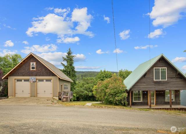 Property at 313 S 2nd St, Roslyn, WA 98941, 2 beds, 2 baths