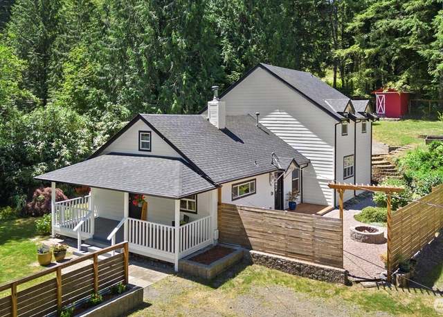 Property at 9425 384th Ave SE, Snoqualmie, WA 98065, 3 beds, 2.5 baths