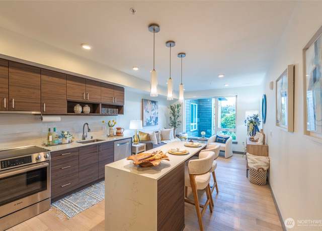 Property at 11903 NE 128th St #608, Kirkland, WA 98034, 1 bed, 1 bath
