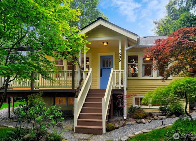 Property at 7505 32nd Ave SW, Seattle, WA 98126, 3 beds, 2 baths