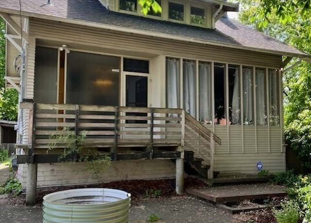 Property at 4412 Evanston Ave N, Seattle, WA 98103, 3 beds, 1.5 baths
