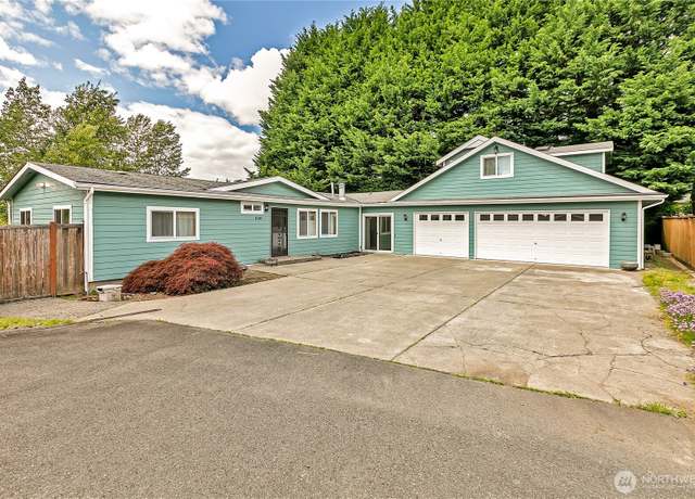 Property at 11120 SE 234th Pl, Kent, WA 98031, 5 beds, 4.5 baths
