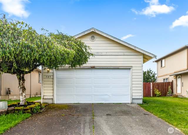 Property at 509 7th St #19, Sultan, WA 98294, 3 beds, 1.5 baths
