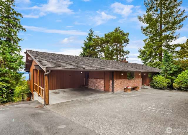 Property at 19212 94th Ave W, Edmonds, WA 98020, 5 beds, 3.5 baths