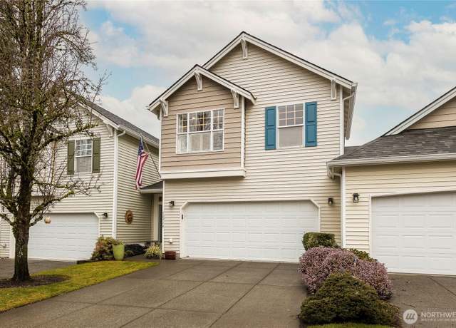 Property at 10914 SE 18th St, Vancouver, WA 98664, 3 beds, 2.5 baths
