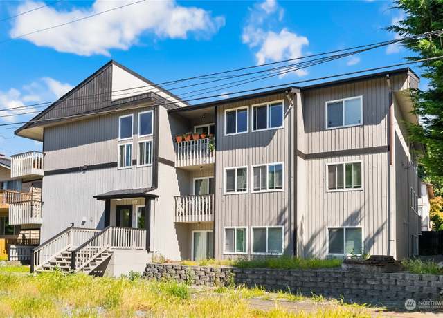 Property at 1146 N 91st St, Seattle, WA 98103, 12 beds, 13 baths