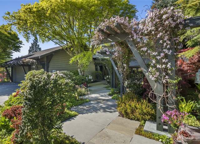 Property at 88 Driftwood Ct, Port Ludlow, WA 98365, 4 beds, 5.5 baths