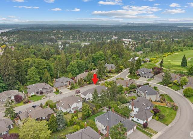 Property at 7720 142nd Way SE, Newcastle, WA 98059, 4 beds, 2.5 baths