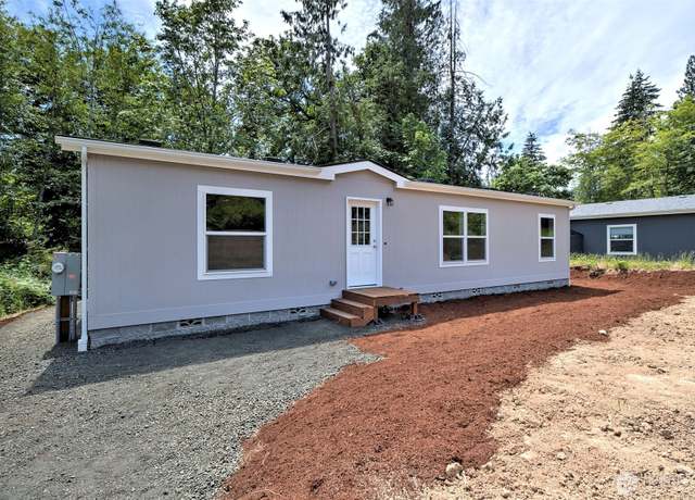 Property at 71 E Earll Dr, Shelton, WA 98584, 3 beds, 2 baths