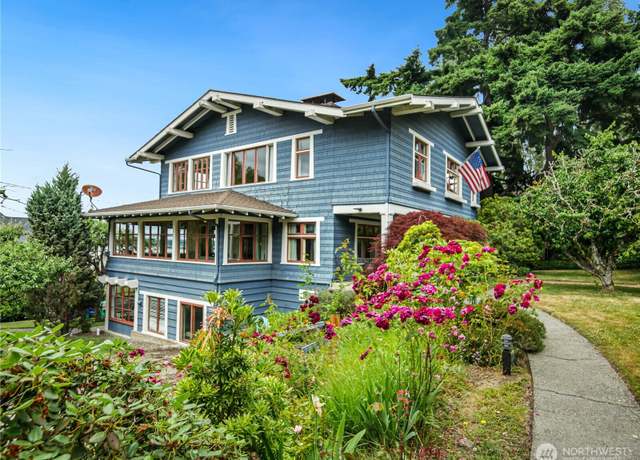 Property at 215 N Forest St, Bellingham, WA 98225, 5 beds, 3.5 baths