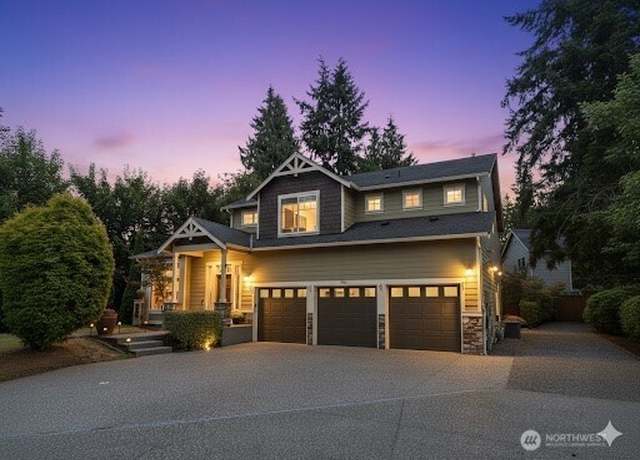 Property at 4322 186th St SW, Lynnwood, WA 98037, 5 beds, 3.5 baths