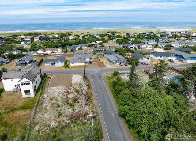 Property at 32112 J Pl, Ocean Park, WA 98640