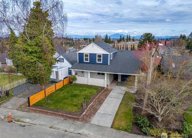 Property at 815 Hoyt Ave, Everett, WA 98201, 3 beds, 2.5 baths