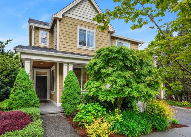 Property at 2826 103rd Pl NE, Bellevue, WA 98004, 4 beds, 3.5 baths